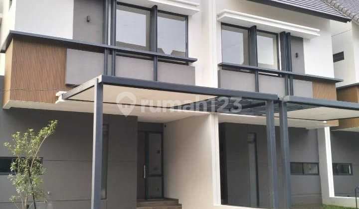 Rumah Modern Tropis Type Navii di Nykka Alam Sutera