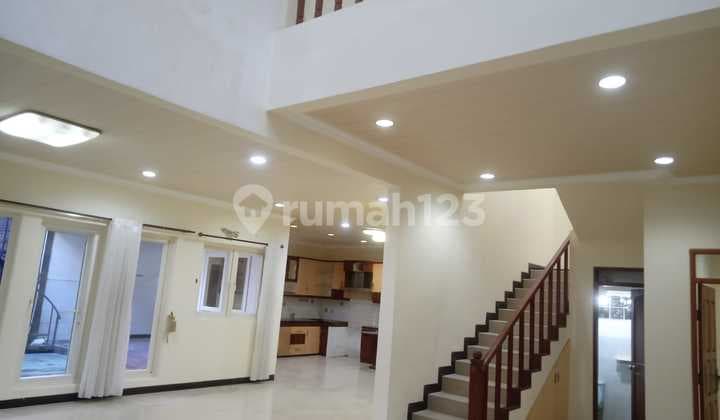 Rumah Bagus Unfurnished SHM Cluster Sutera Cemara Alam Sutera, Tangerang