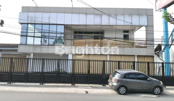 MIDDLE TOWN RUKO SOLO