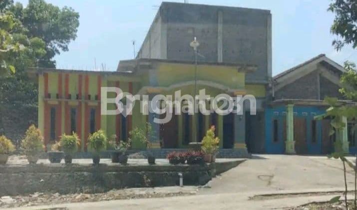 RUMAH ADA WALET SRAGEN