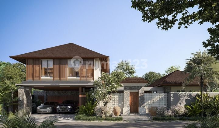 Luxury Premium Villa Complete facilities in Premium Residential Area