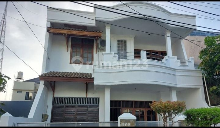 Rumah 2 Lt siap huni dalam cluster kompleks karang tengah permai ciledug