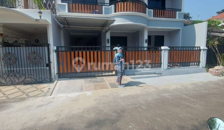 Dijual Rumah Cantik Siap Huni di Cluster Griya Loka BSD
