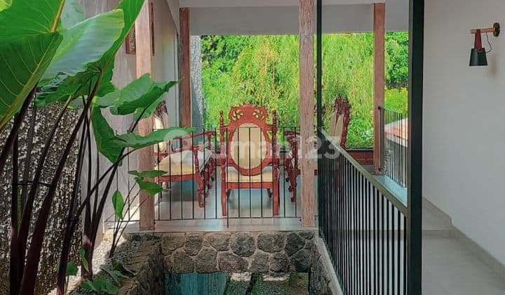 Tropical Beautiful Villa House 10 Minutes to Malioboro West Tegalrejo