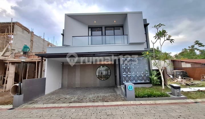 Luxury Private Cluster House Near Toll Junction Sleman UGM Campus
