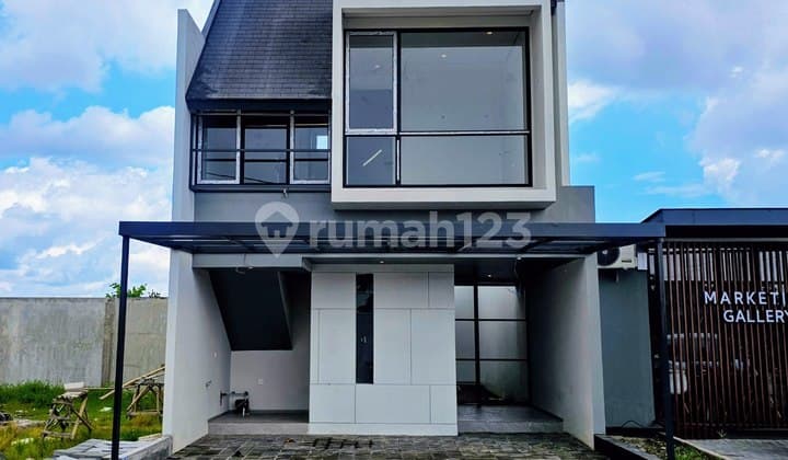 Rumah Mewah Perumahan Elit Fasum Godean Sleman