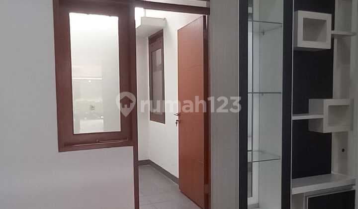 Rumah Minimalis Full Furnished di Antapani,Akses Sangat Luas,Dan Siap Huni.(Fh)