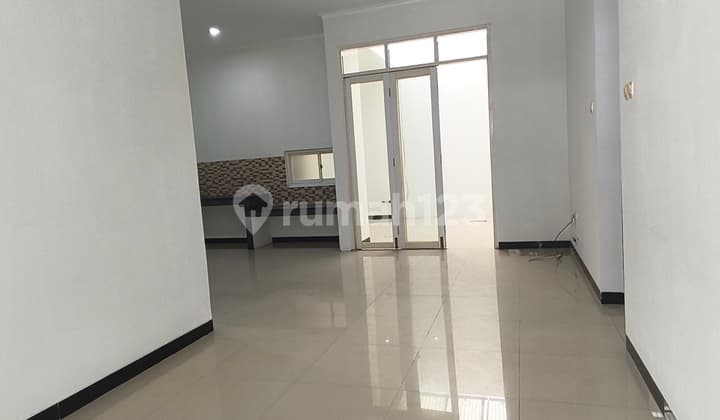 Minimalist House, Ready to Occupied, Newly Renovated, In Tki V.fk&Fh