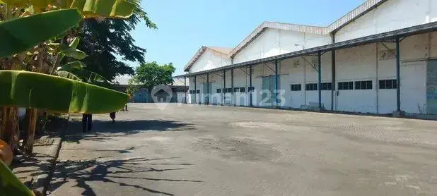 Warehouse for rent, ready to use in Sidoarjo.
