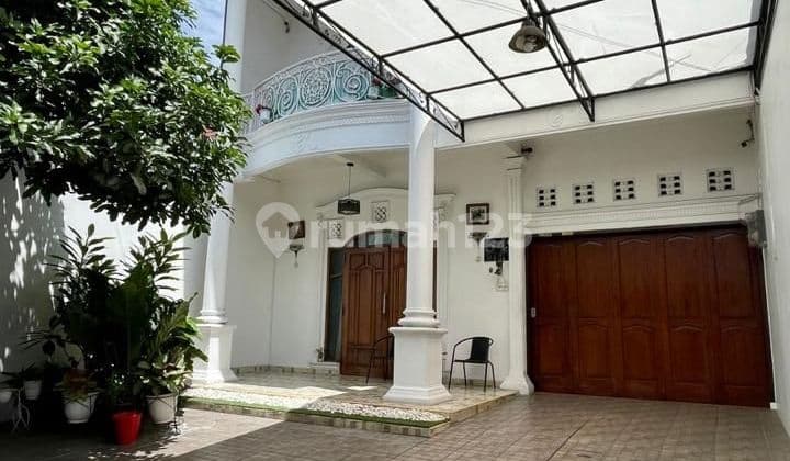 For Sale House in Palmerah, West Jakarta, Location on Jln Kota Bambu Selatan.