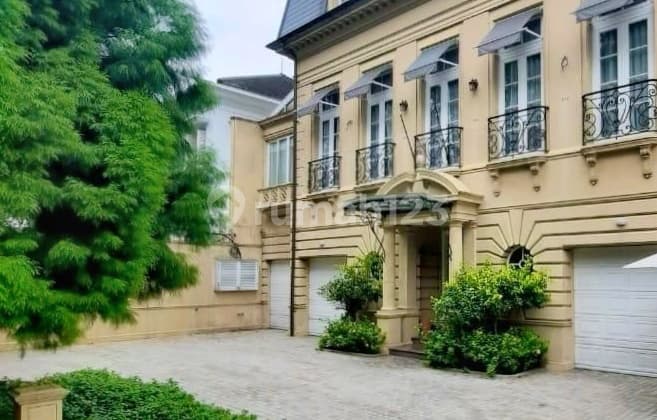 For Sale Dijual Rumah di Area Tulodong Senopati