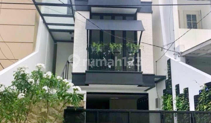 For Rent House in Pondok Indah Area