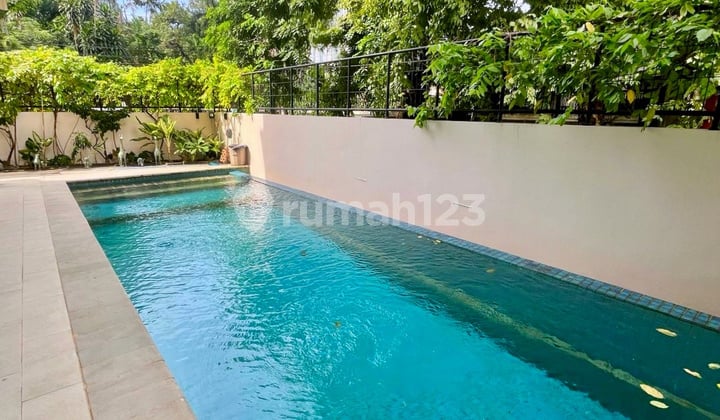 For Rent Disewakan Rumah di Area Widya Chandra Senopati Scbd