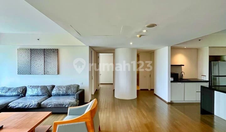 For Sale Verde Apartment In Karet Setiabudi Area