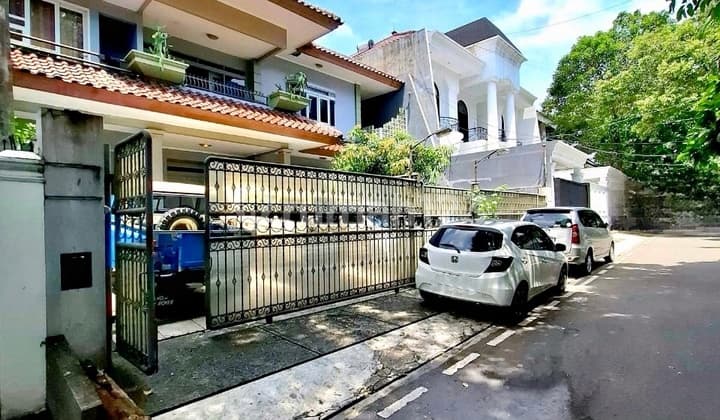 For Sale House in Dharmawangsa Area, Kebayoran Baru