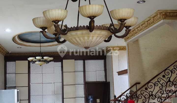 Rumah Sunter Hadap Utara