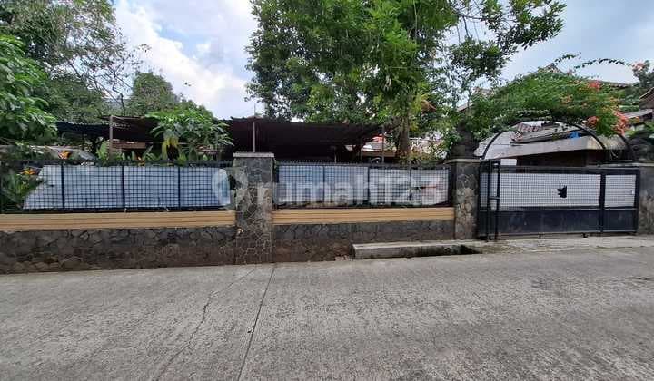 Rumah Hoek 1Lt di Bank Raya Mampang Prapatan, Dekat Akses LRT