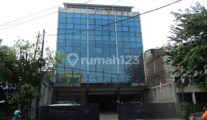 Gedung 5 Lantai Di Ciputat Raya, Hanya 13 Menit Ke Tol Ciputat