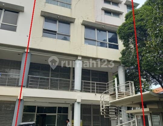 Ruko Gandeng 4lt di Saharjo Tebet, Hanya 9 Menit ke Tol Tebet