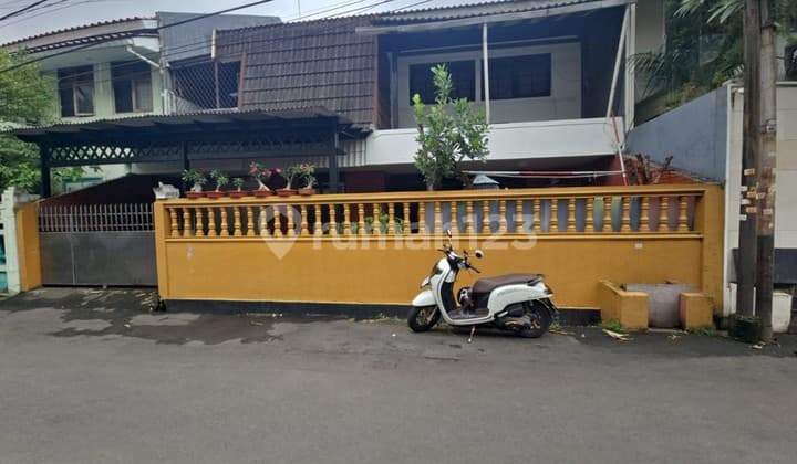 Rumah 2Lt di Kelapa Sawit Kelapa Gading, Selangkah ke Tol dan LRT