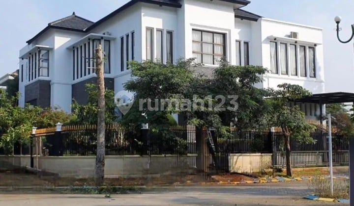 Rumah Hoek 2 Lantai di Villa Serpong, 14 Menit Ke Tol Kunciran
