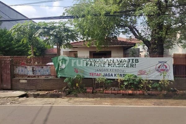 Rumah 2 Lantai di Kalibata Utara, Hanya 15 Menit ke Tol Tebet