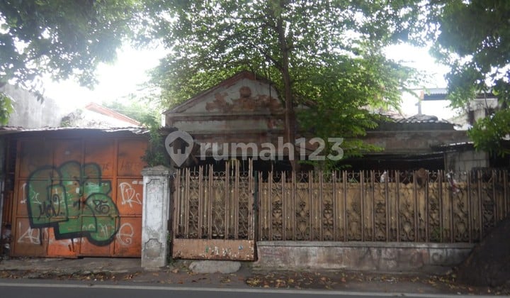 Rumah Lama di Cidodol Kebayoran Lama, 10 Menit ke Tol Ciledug