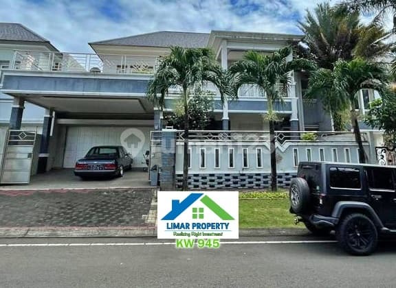 Rumah Boulevard Nyaman Terawat Lokasi Strategis Kota Wisata