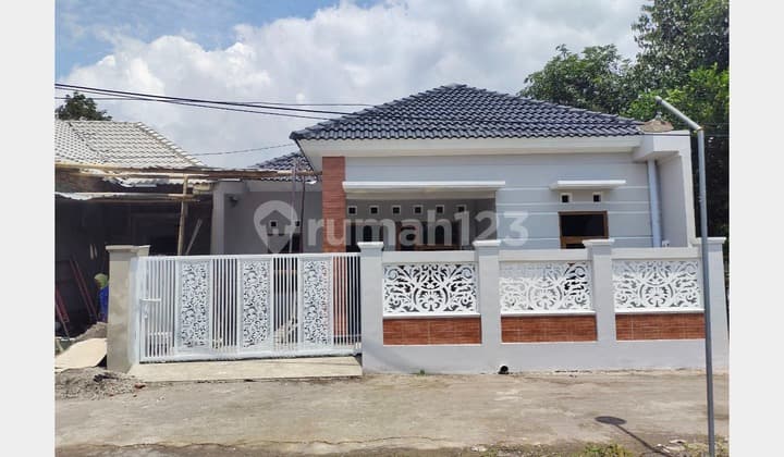 Rumah Baru Minimalis Dekat SMPN 2 Selomartani Kalasan Sleman