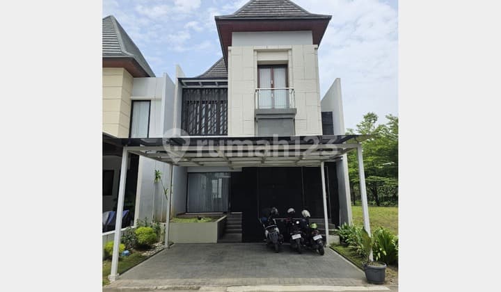 Rumah Mewah Hyarta Ecovillage Full Furnished Dekat Kampus & Mall Depok Sleman