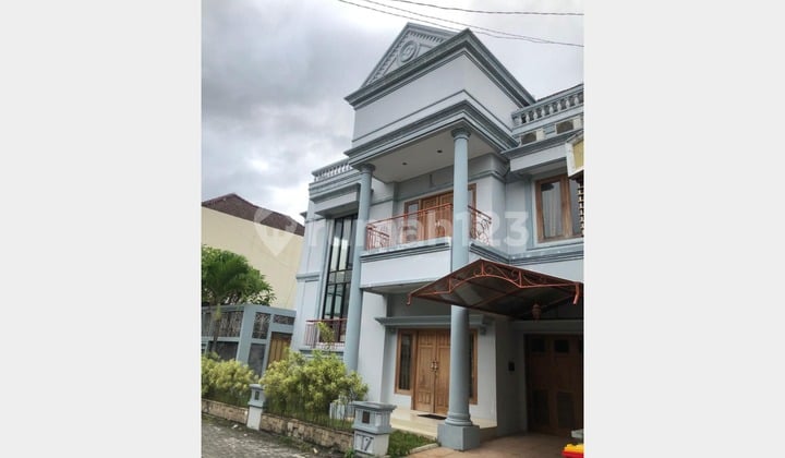 Rumah Mewah Private Pool Perumahan Sendangadi Mlati Sleman