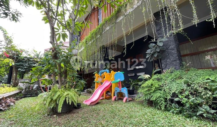 Rumah Mewah Istimewa Dalam Perumahan Trihanggo Sleman Yogyakarta