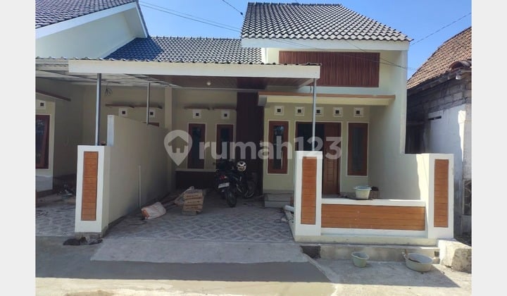 Rumah dekat Balai Desa di Selomartani Kalasan Sleman