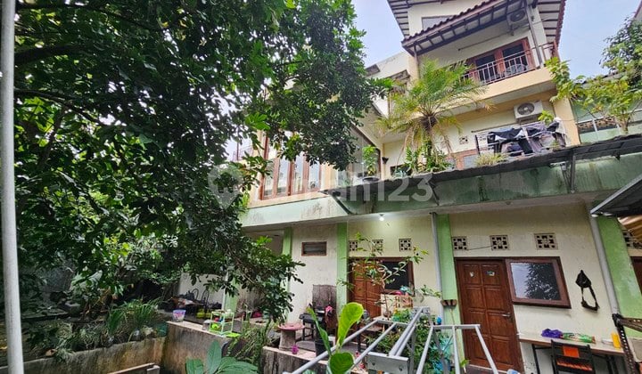 Rumah River View SHM Condongcatur Sleman Yogyakarta