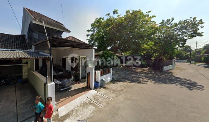 Rumah Siap Huni 2 Lantai di Sidomoyo Godean Sleman