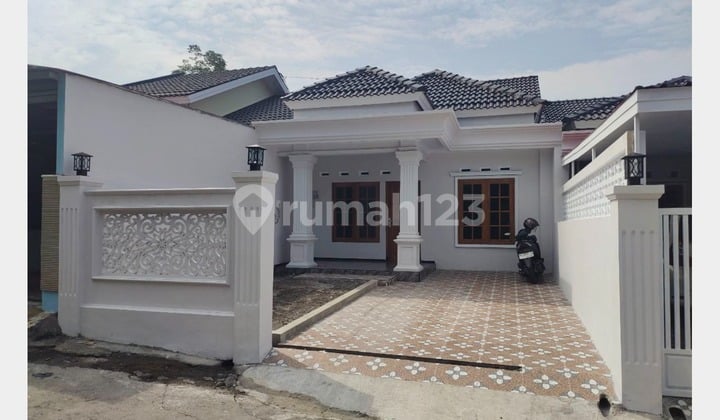 Ready-to-Occupy House near Selomartani Village Hall, Kalasan, Sleman