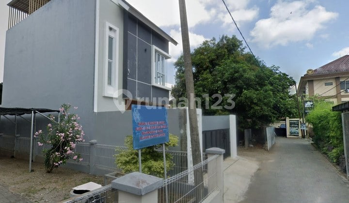 Rumah Mewah Cantik Siap HUni Maguwoharjo Depok Sleman Jogja