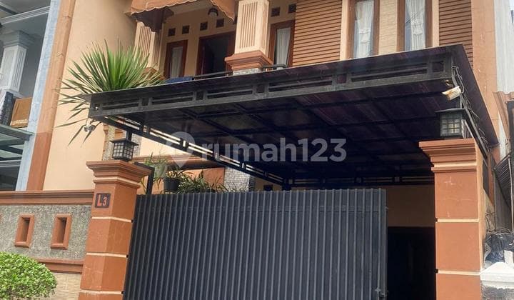 Rumah Strategis Dalam Komplek Siap Huni Bebas Banjir Dan Aman