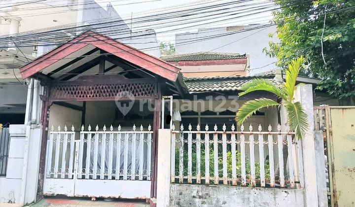 Rumah Murah 1.5 Lantai Nyaman Asri Dekat Akses Toll Becakayu Pondok Kelapa