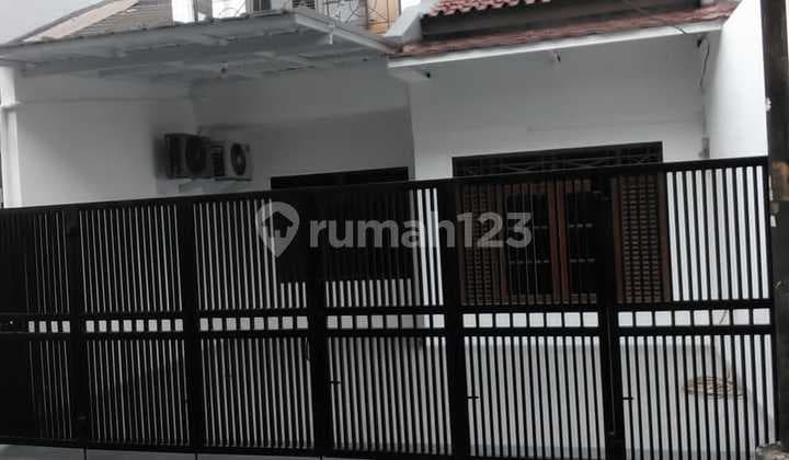 Rumah Siap Huni Terawat Lingkungan Aman Nyaman Pondok Bambu