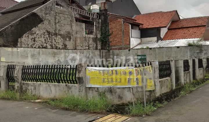 Land in Complex, Accessible for 2 Cars, Safe and Comfortable