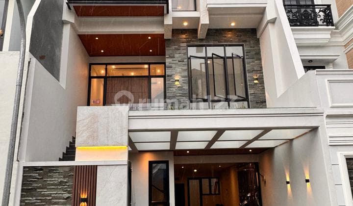 Rumah Siap Huni Private Pool Di Jagakarsa Jakarta Selatan