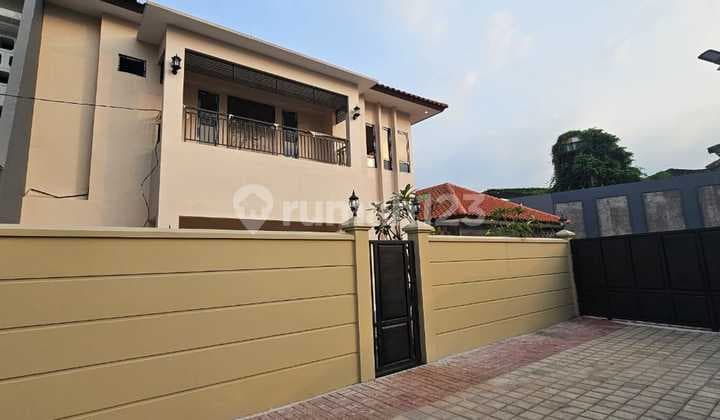 Renovated House Price Reduced 11.5 M In Kebayoran Baru