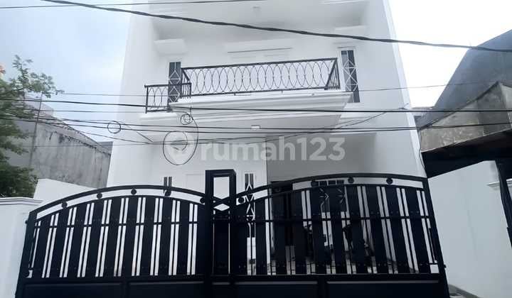New 2-Story House in Duren Sawit, East Jakarta