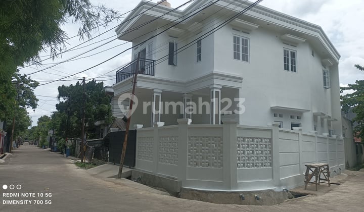 Rumah Baru 2 Lantai Di Jatiwaringin
