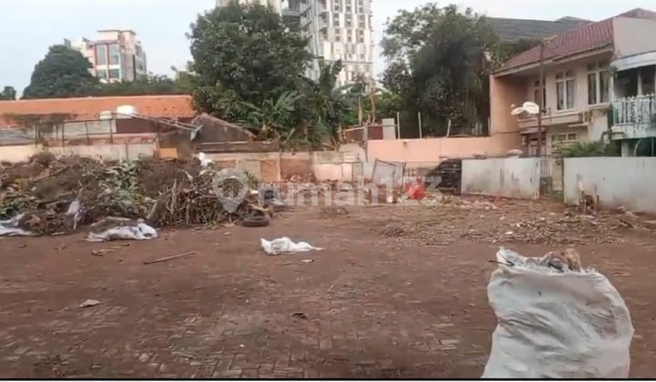 Tanah di Jalan Catur Menteng Dalam