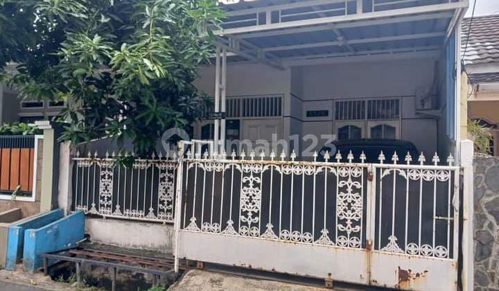 Rumah 1,5 Lantai di Kavling Dki Pondok Kelapa Jakarta Timur