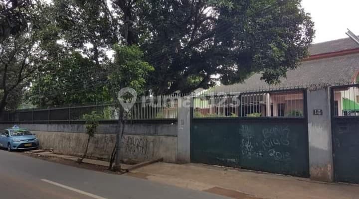 Rumah Dan Tanah Luas Dipinggir Jalan Raya Pejaten Jakarta Selatan