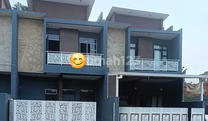 Rumah Baru Siap Huni Dalam Townhouse di Jatibening, Bekasi