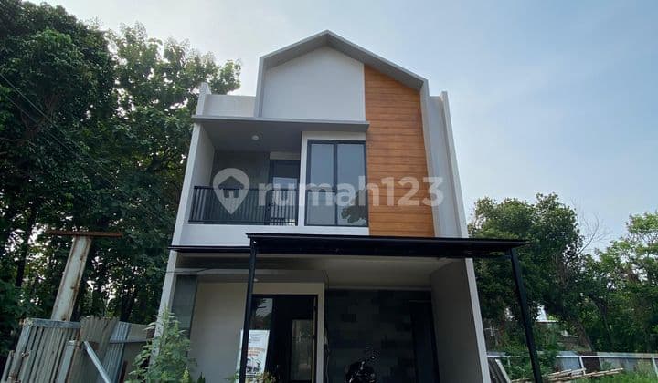 Rumah Cantik 2 Lantai Jatiasih Full Bata Merah Hanya 5 Menit Toll